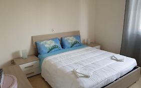 Eagle Rooms